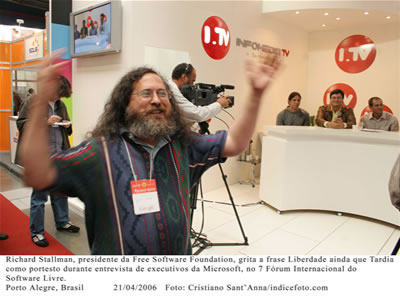 Richard Stallman com Microsoft