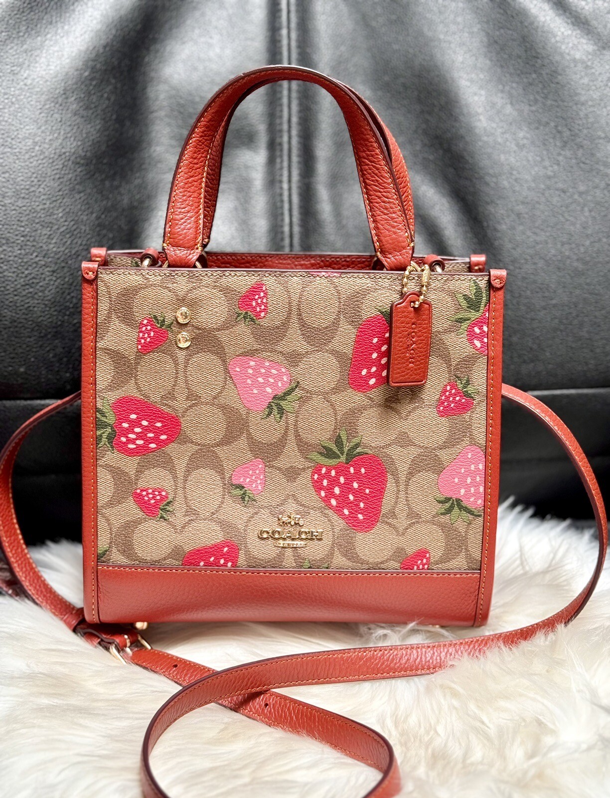 NWT Coach Dempsey Tote 22 In Signature Canvas CH324 With Wild Strawberry Print