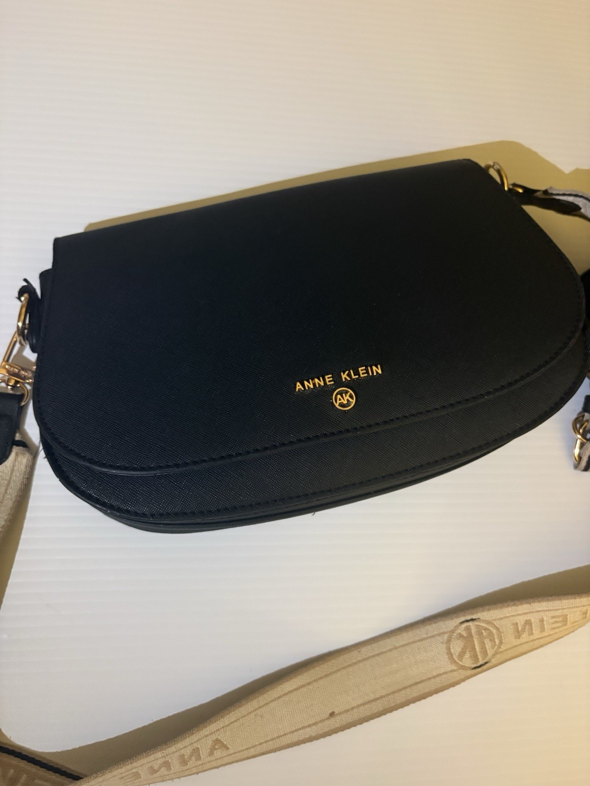 Anne Klein Black Saffiano Satchel Crossbody Shoulder Bag Gold Hardware Card Case