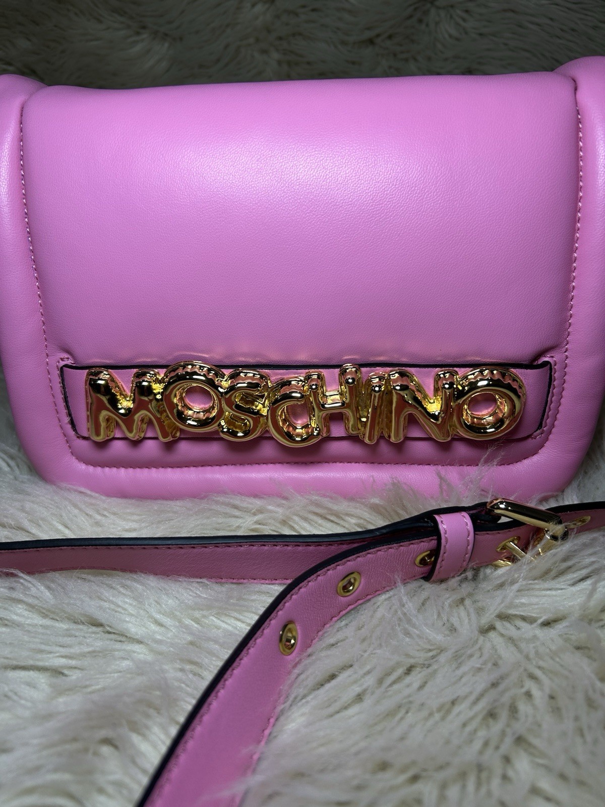 Moschino Milano Pink Small Logo Crossbody Bag Gold Hardware, Zip/Magnetic