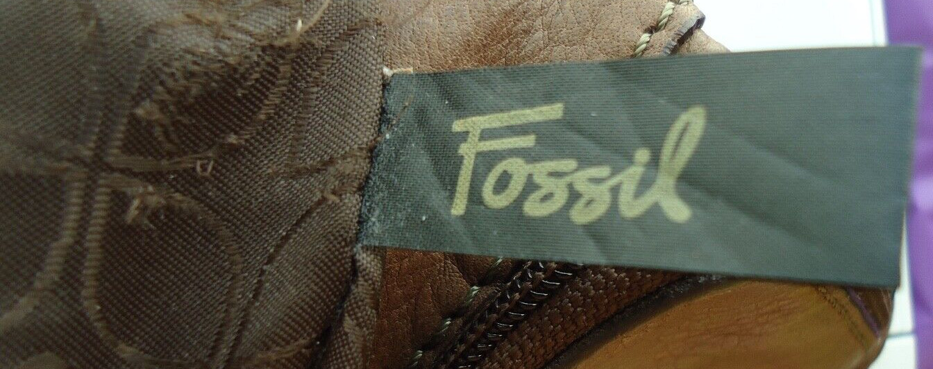 Fossil Women’s Leather Crossbody Brown Bag Brown Size 10x6x2.5 in-