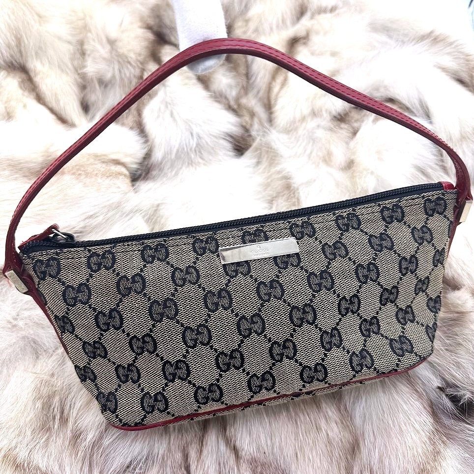 GUCCI Accessory Pouch GG Canvas Monogram Red Mini Bag Auth＃276