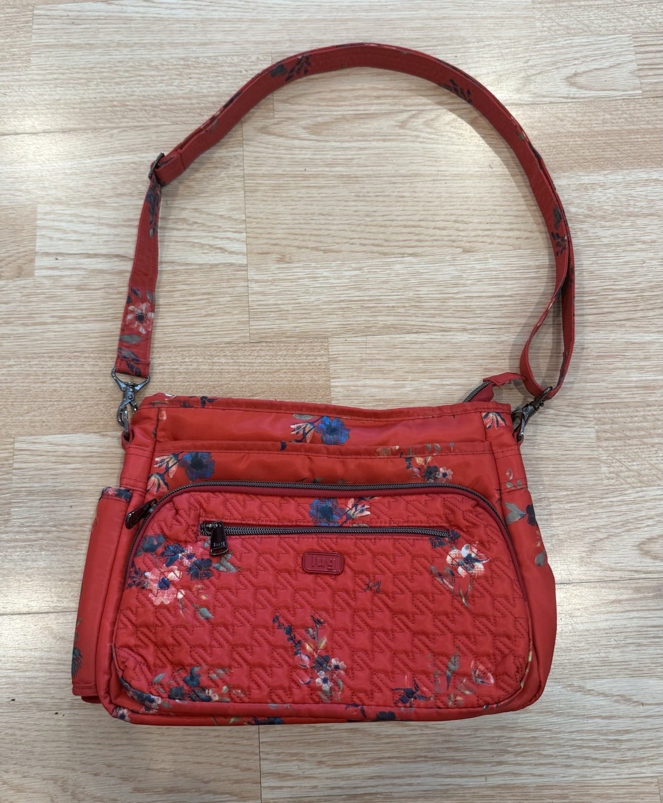 Lug Shimmy SE RFID-Blocking Crossbody Bag, Water-Repellent Polyester, Red