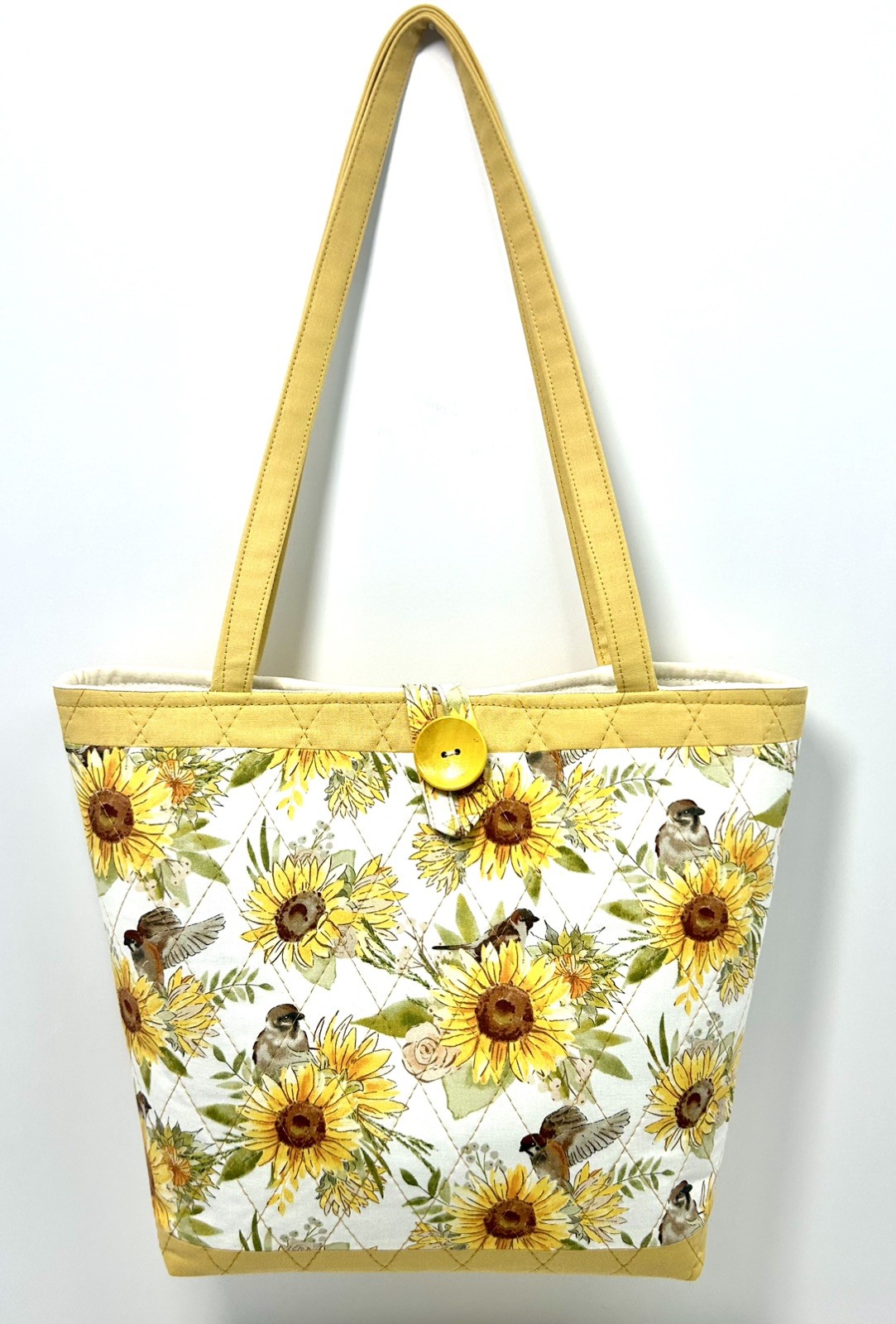 New Quilted 10.5×12” Sunflowers & Hummingbirds Purse Magnetic Closure