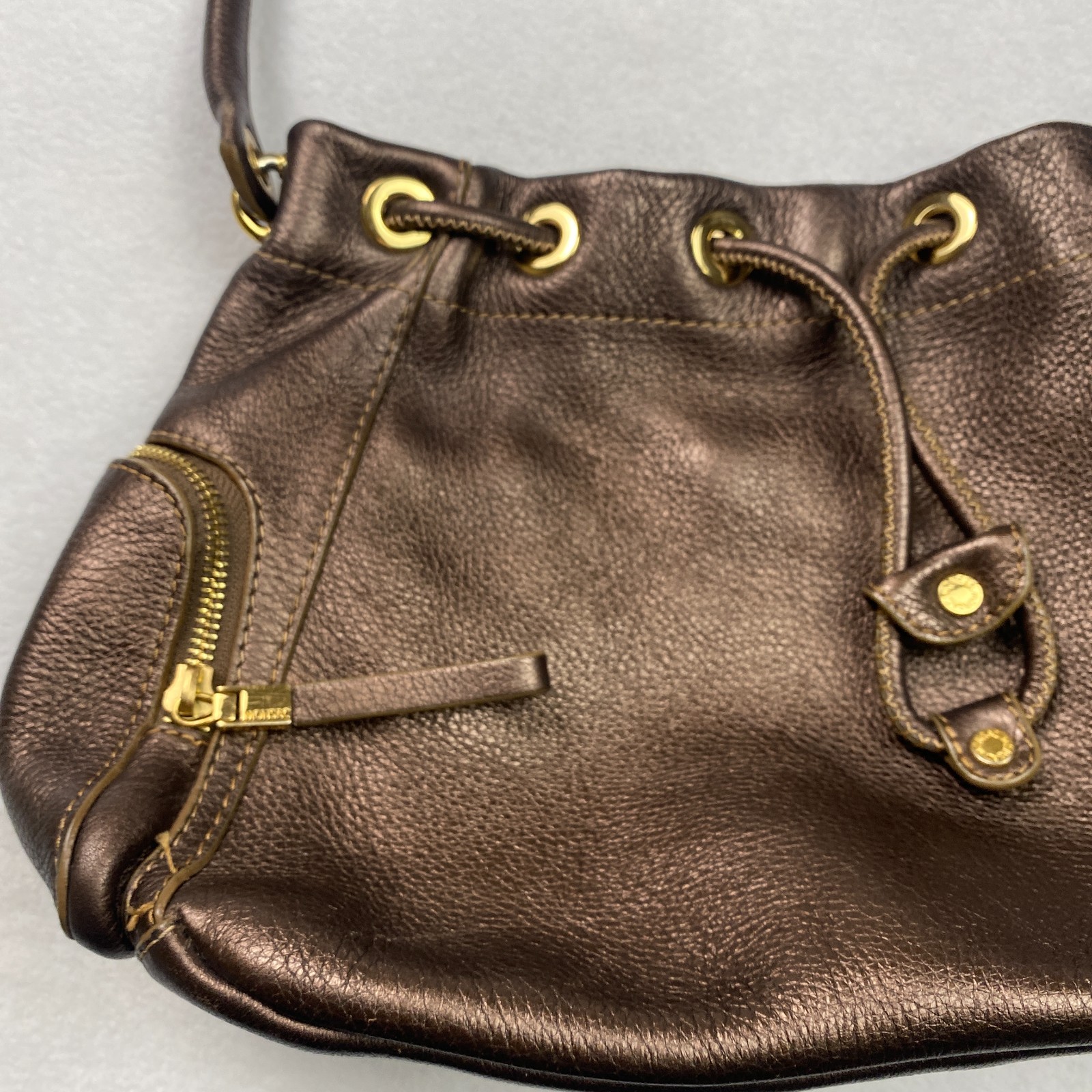 Monsac Original Womens Handbag Purse Brown Leather Magnetic Closure 15 x 8 x 6