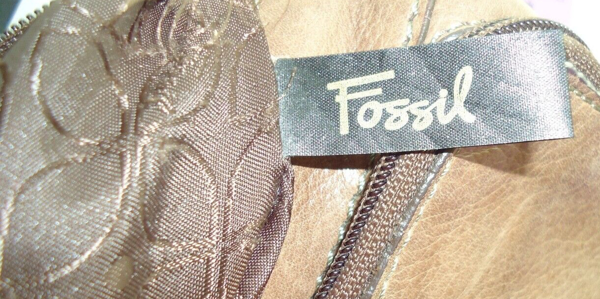 Fossil Women’s Leather Crossbody Brown Bag Brown Size 10x6x2.5 in-