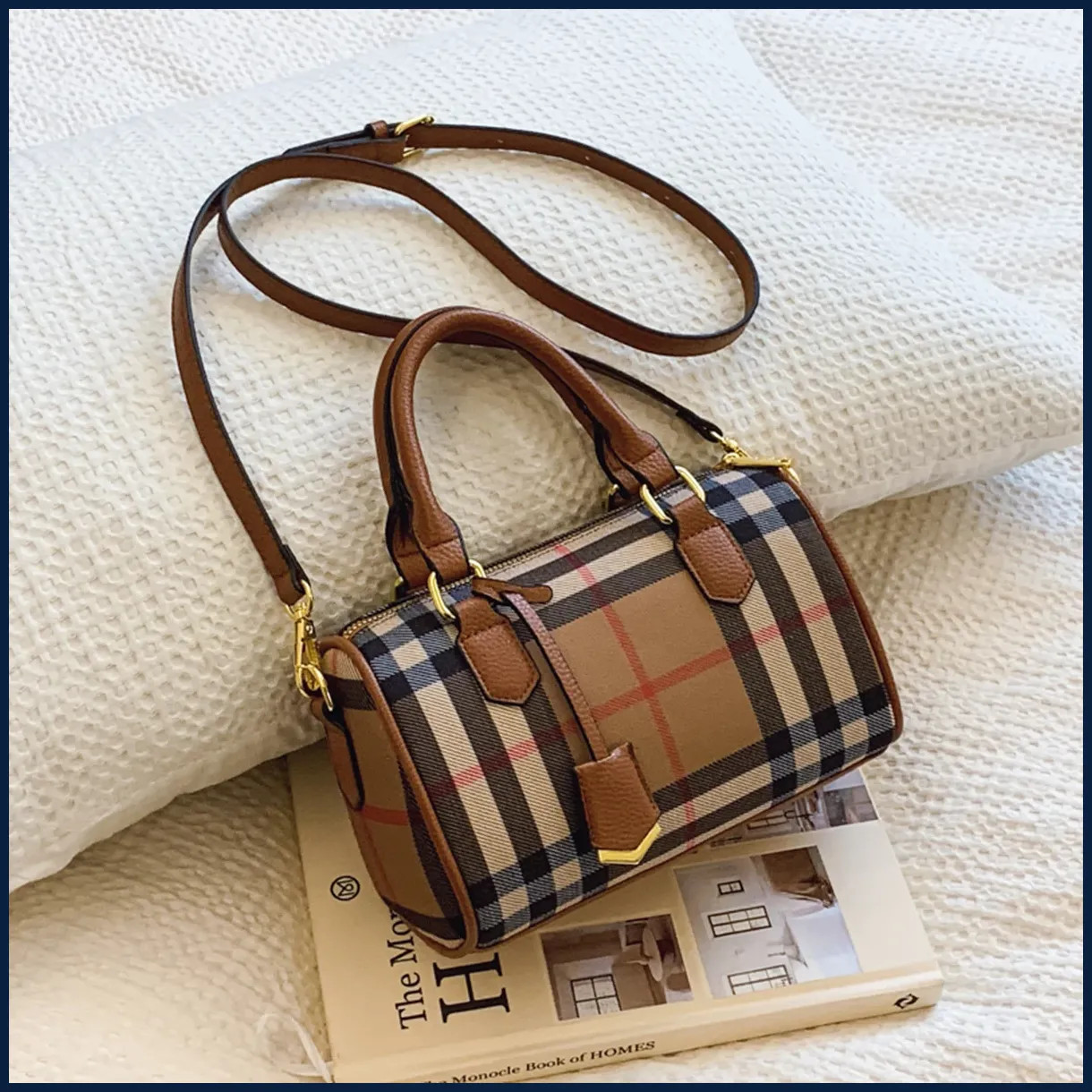 Large Capacity Classic Stripe Plaid Pattern Shoulder Bag PU Crossbody