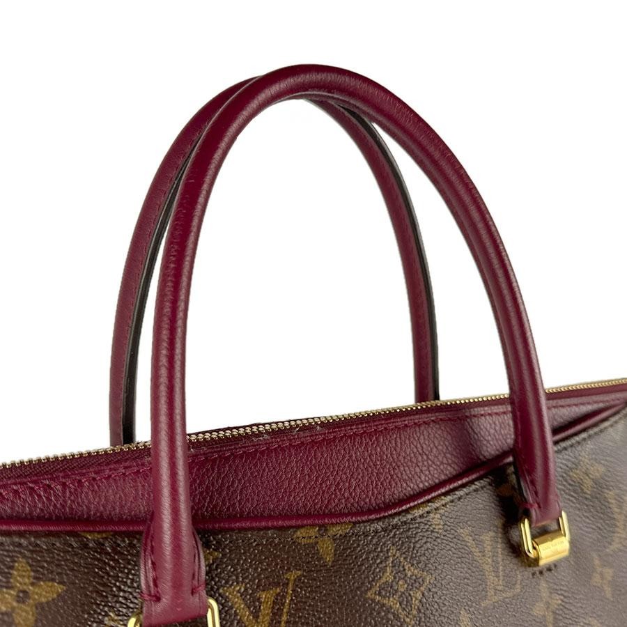 LOUIS VUITTON Bag: Pallas M42810 Raisin W34H25D13cm w/strap;