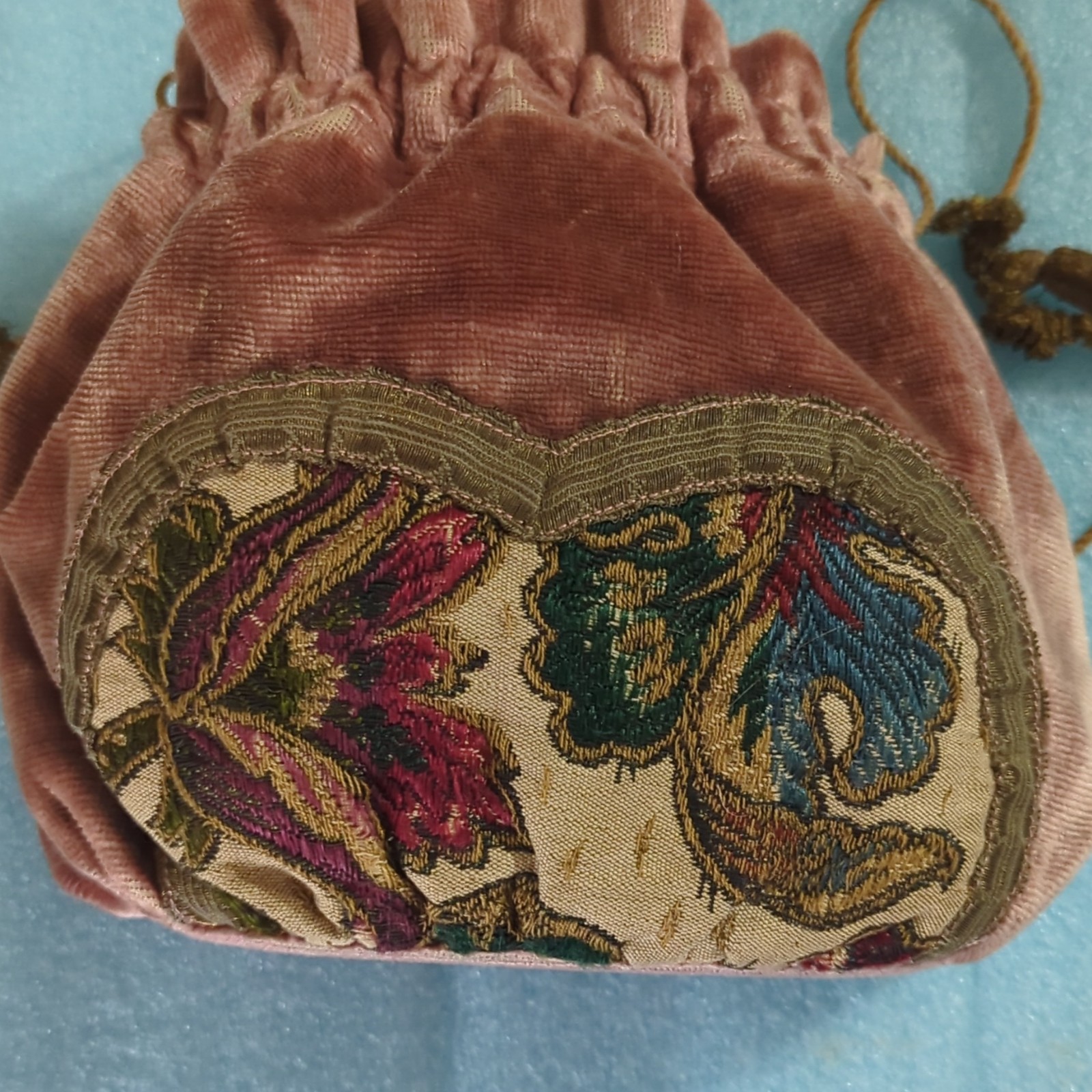 Pink Floral Embroidered Velvet Drawstring Purse Pouch Beige Lining 8×8