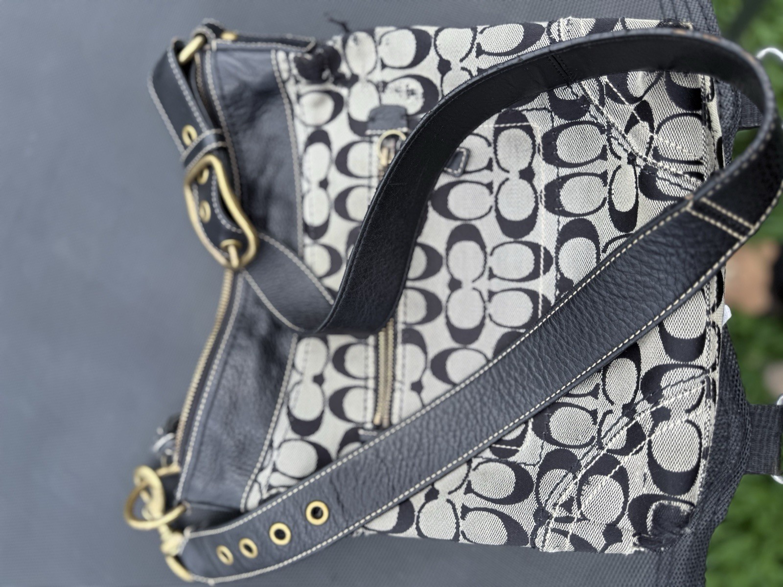 Coach mono bag with black combination