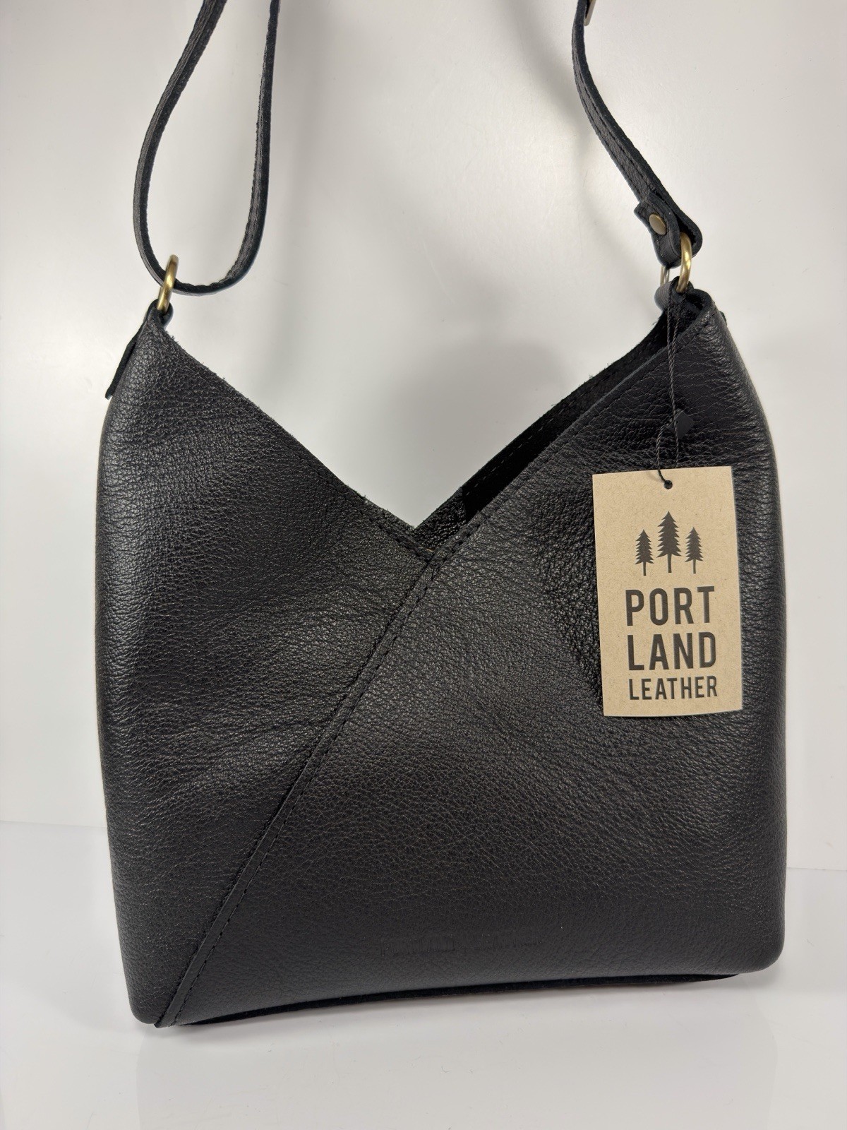 NWT Portland Leather Naomi Shoulder Bag Size Small Pebbled Black, Unlined