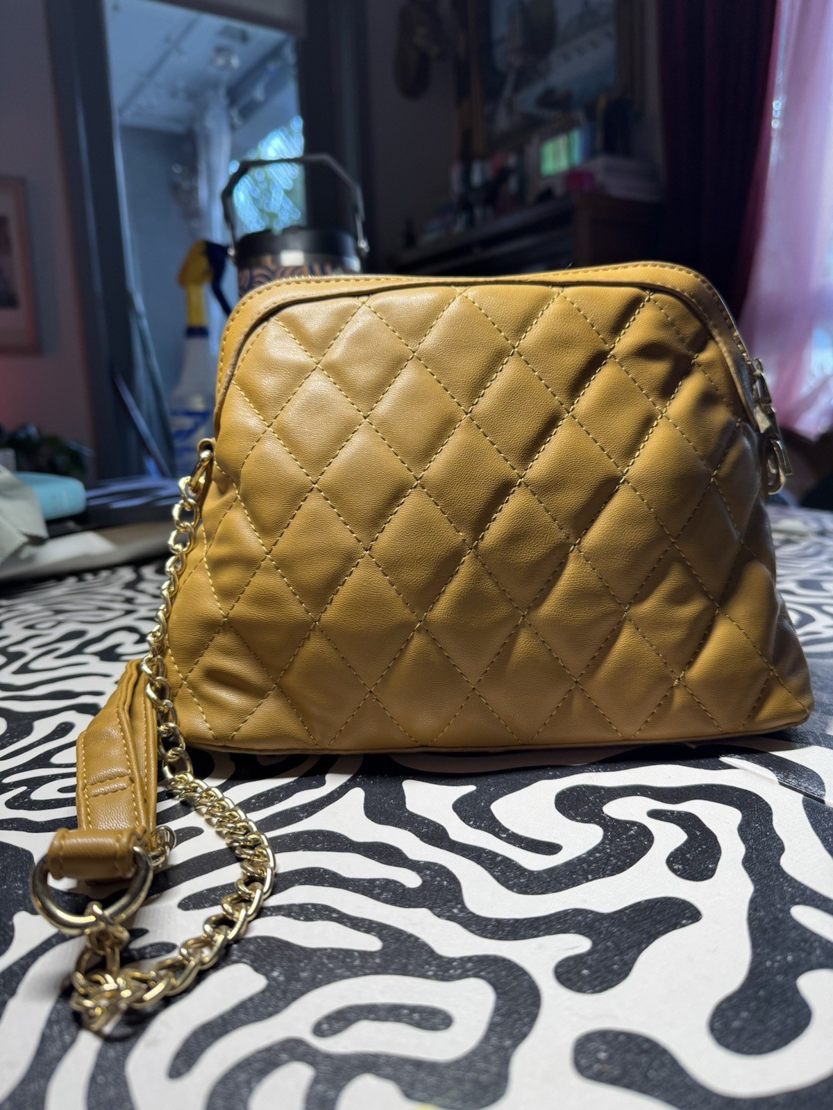 bebe Brown Quilted Crossbody Bag Chain Strap Zip Top Detachable Gold Studs