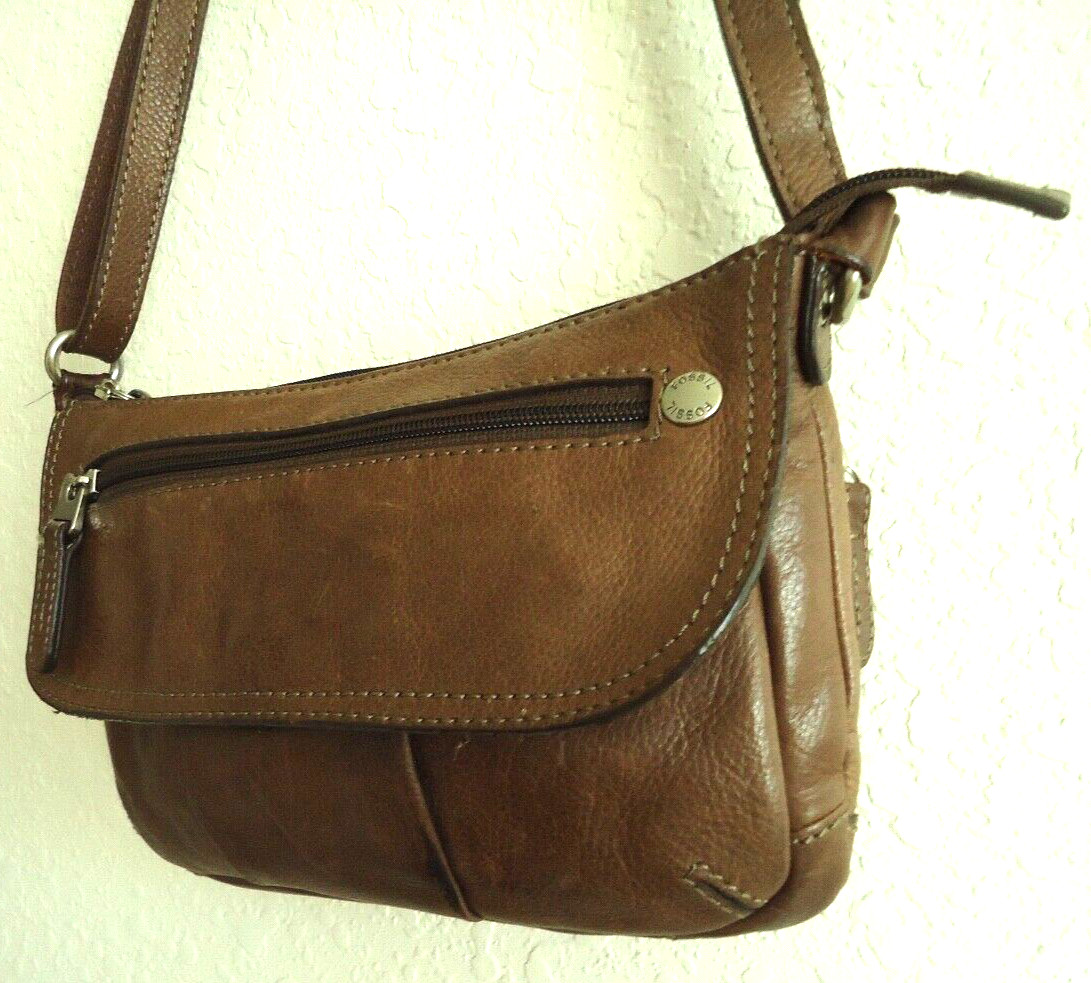 Fossil Women’s Leather Crossbody Brown Bag Brown Size 10x6x2.5 in-